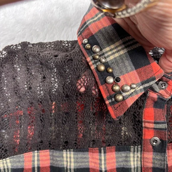Miss Me Flannel Western Button Women S Plaid Studded Crochet Lace Cowgirl Rodeo - Picture 3 of 14